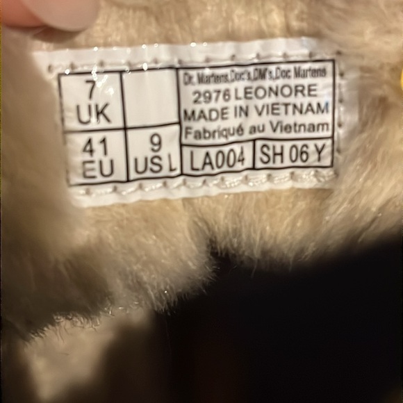 Dr.Martens Boots - Picture 4 of 8